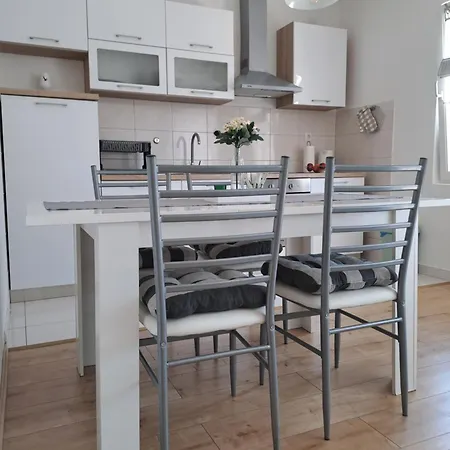 Ema Apartamento